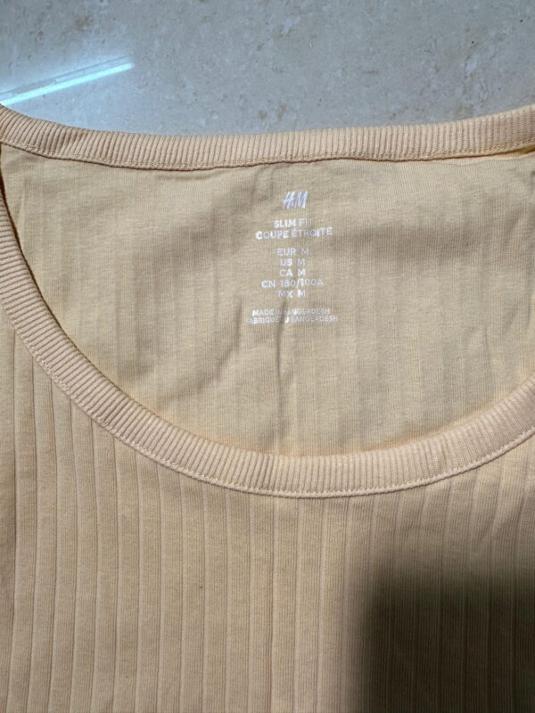 SLIM FIT RIBBED VEST - Image 2