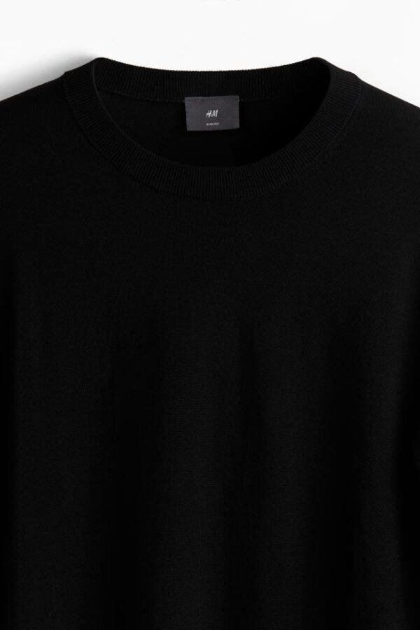 JUMPER - Image 6