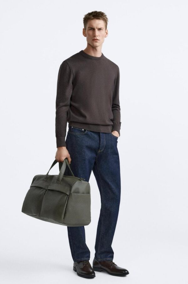 EMBOSSED BOWLING BAG - Image 2