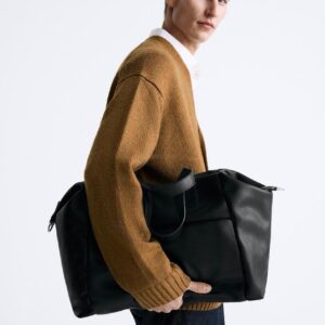 EMBOSSED BOWLING BAG