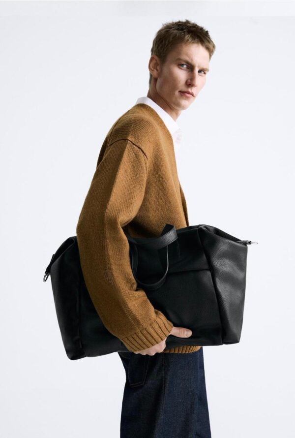 EMBOSSED BOWLING BAG - Image 1