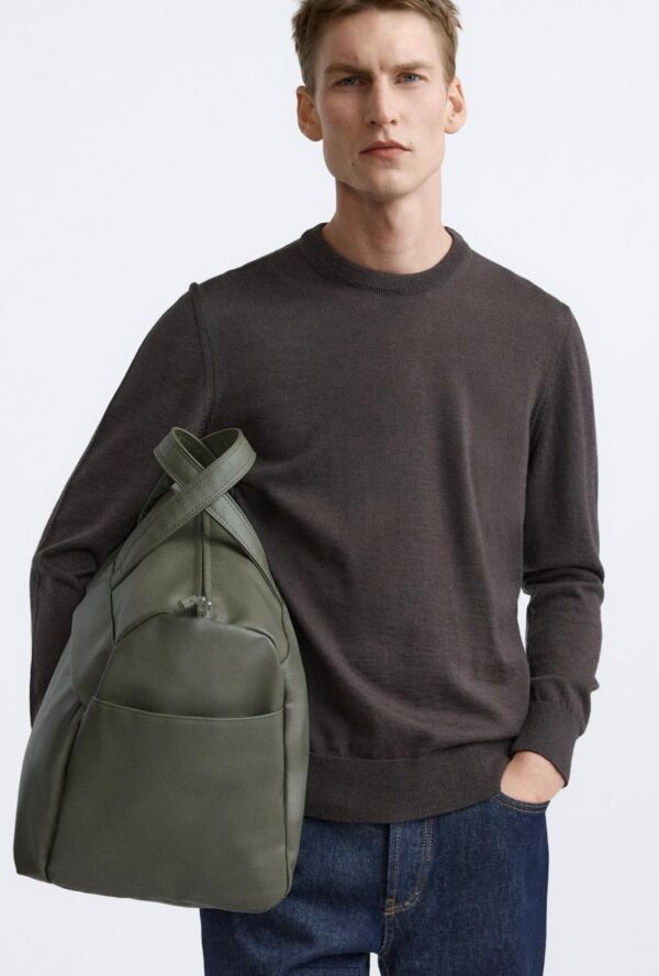 EMBOSSED BOWLING BAG - Image 1