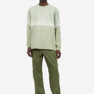 REGULAR FIT