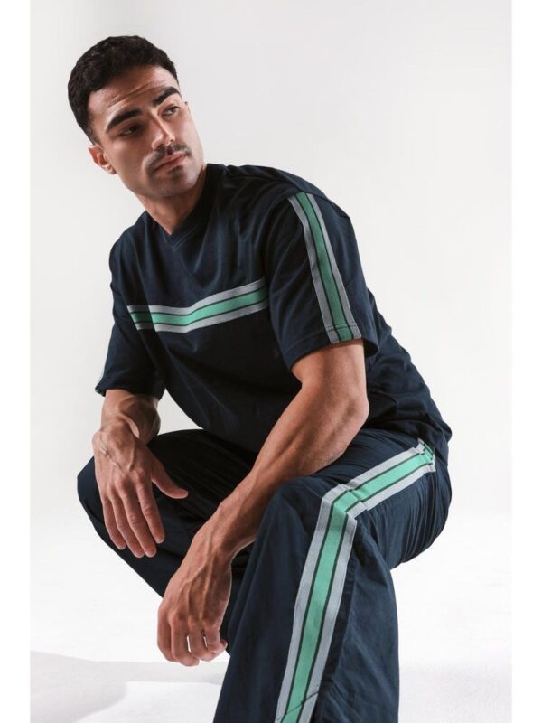 OVERSIZED T-SHIRT - Image 2