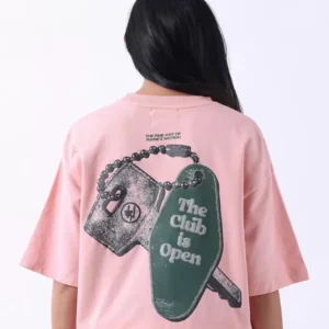 OVERSIZED T-SHIRT