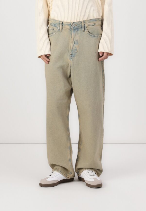 BAGGY JEANS - Image 1