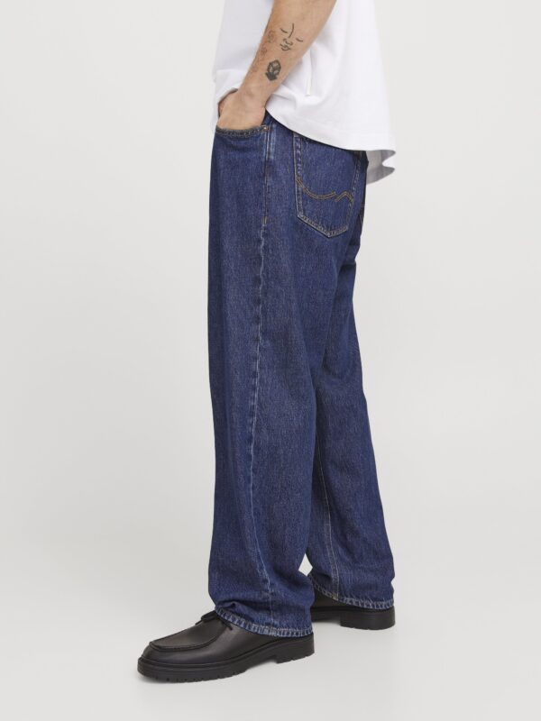 RELAXED FIT JEANS - Image 4