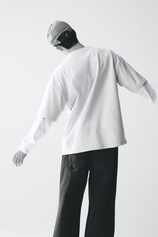 OVERSIZED T-SHIRT - Image 3