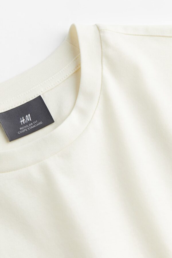 OVERSIZED T-SHIRT - Image 2