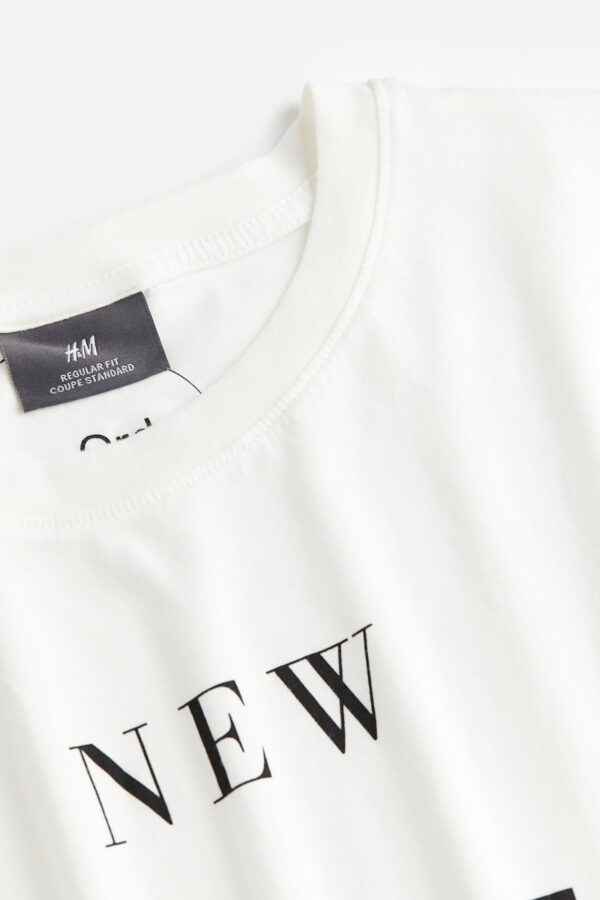 OVERSIZED T-SHIRT - Image 2