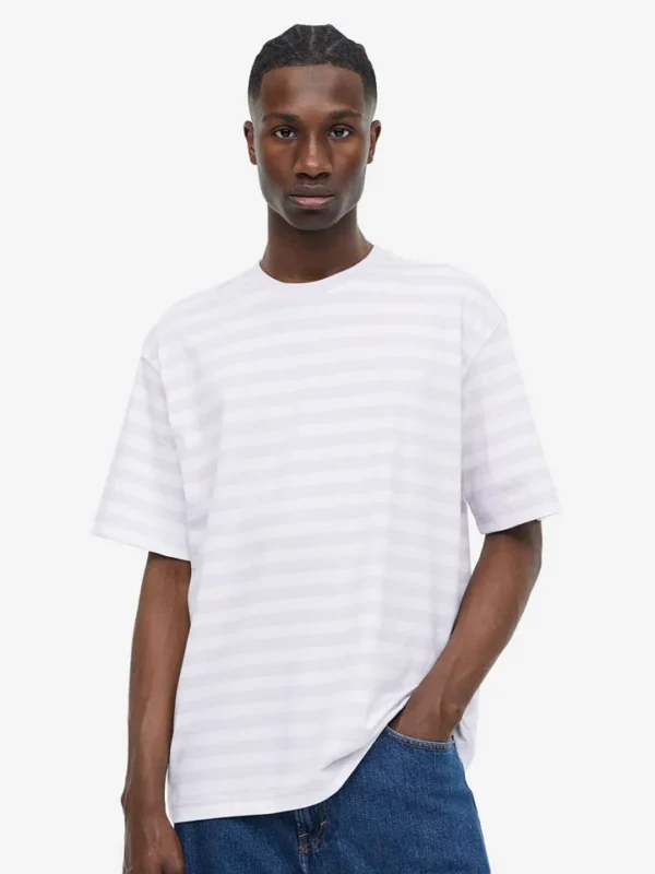 OVERSIZED T-SHIRT - Image 1