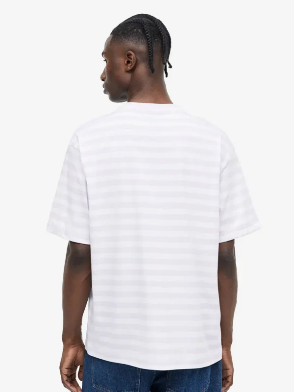OVERSIZED T-SHIRT - Image 2