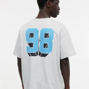 OVERSIZED T-SHIRT