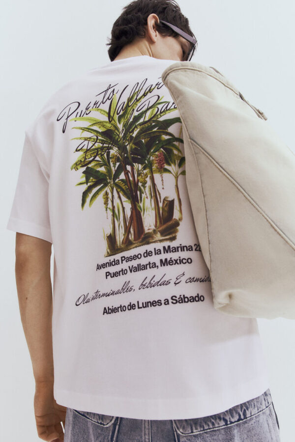 OVERSIZED T-SHIRT - Image 1