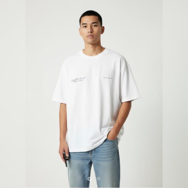 OVERSIZED T-SHIRT - Image 2