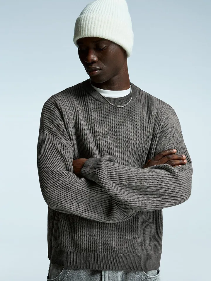 IMG_6845 KNIT SWEATER - Image 1