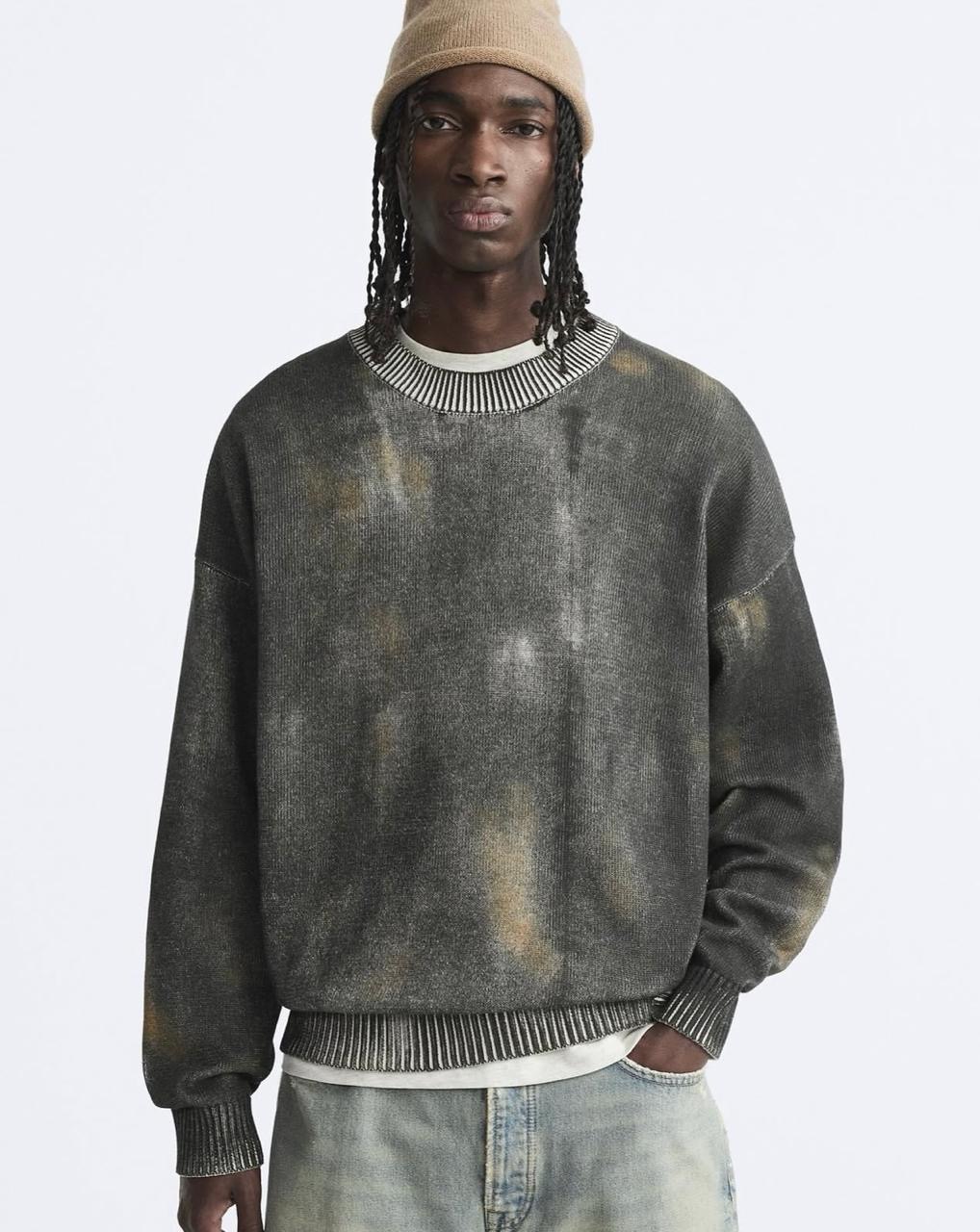 1c6e2d2f-c323-46b6-8385-4308d9ae926e WASHED EFFECT SWEATER - Image 1