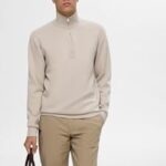 HALF ZIP SWEATSHIRT