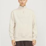 HALF ZIP SWEATSHIRT