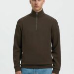 HALF ZIP SWEATSHIRT