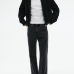 RELAXED FIT JEANS
