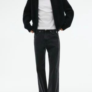 RELAXED FIT JEANS