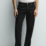 STRAIGHT FIT JEANS
