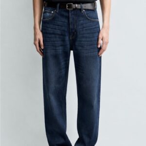 STRAIGHT FIT JEANS