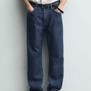STRAIGHT FIT JEANS