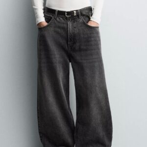 BAGGY  FIT JEANS