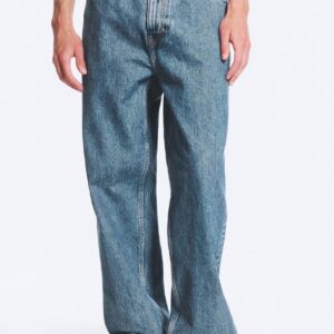 LOOSE STRAIGHT JEANS