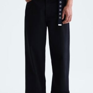 LOOSE FIT JEANS