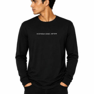 SLIM FIT T-SHIRT