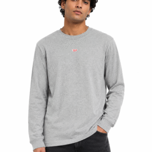 SLIM FIT T-SHIRT