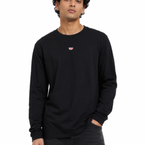SLIM FIT T-SHIRT