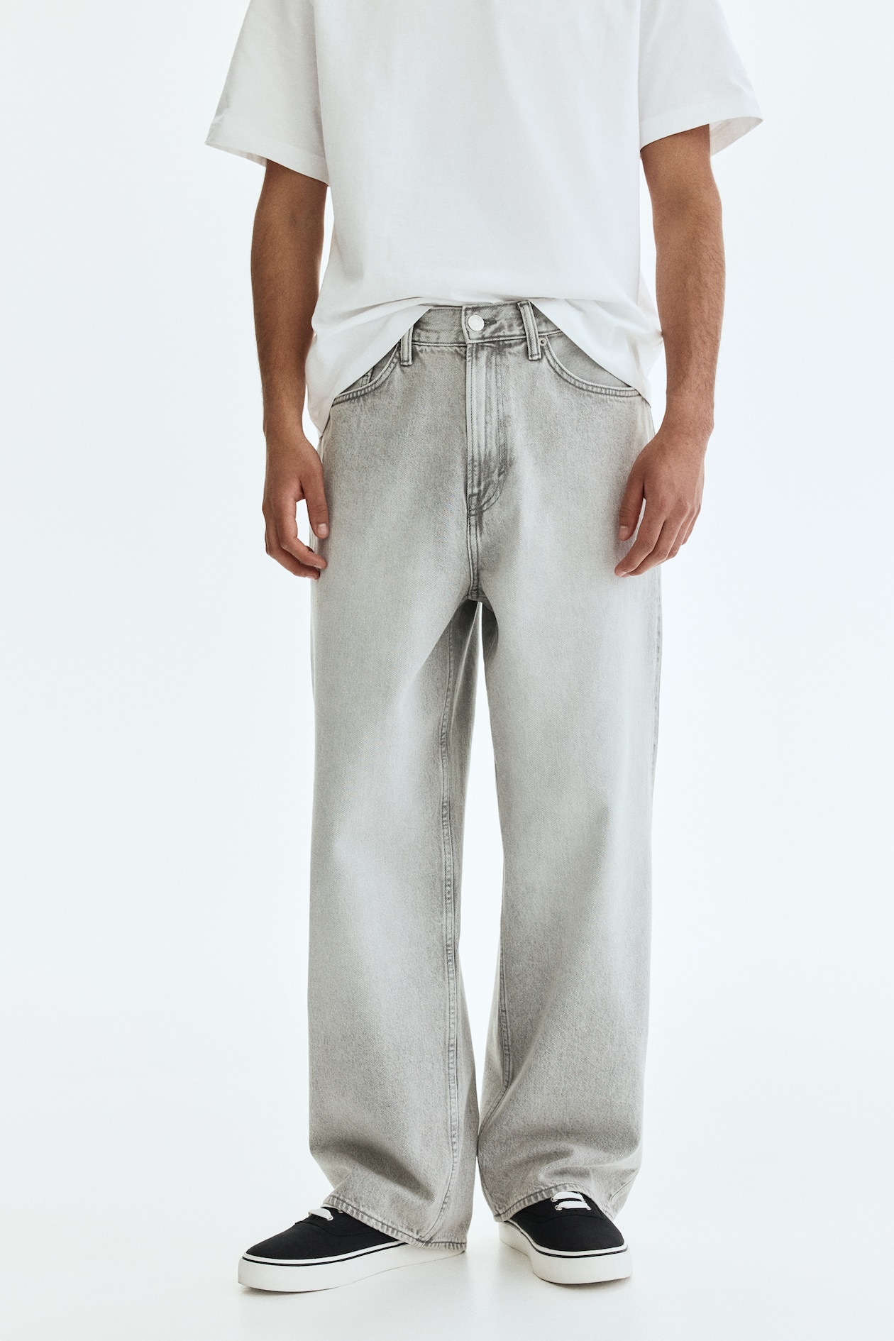 IMG_2622 LOOSE FIT JEANS - Image 1