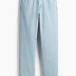 LOOSE FIT JEANS
