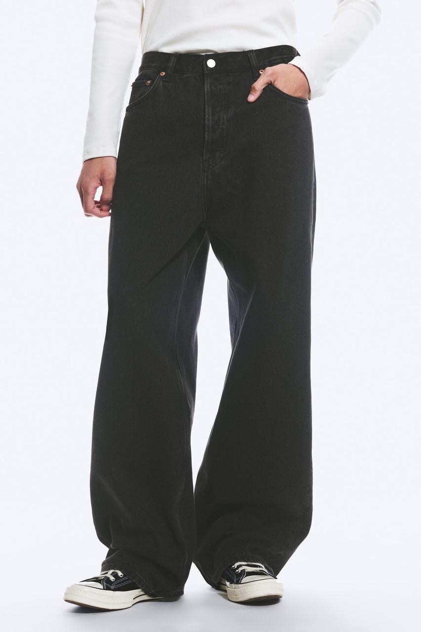 c2b120ca-dd7f-45b8-8cad-9ec80ed7a3b8 LOOSE BAGGY JEANS - Image 1